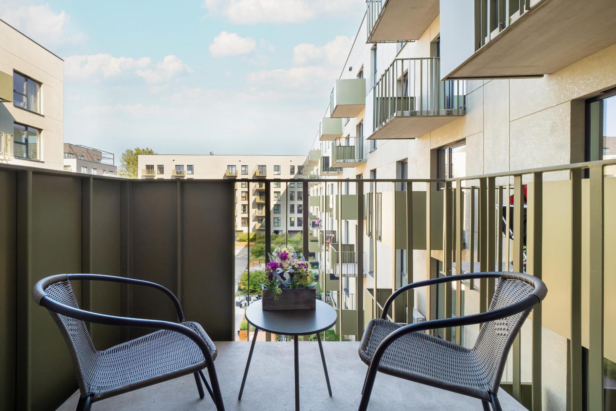 Luksusowe Studio W Lodzi Z Biurkiem, Balkonem I Klimatyzatorem By Renters Prestige 外观 照片
